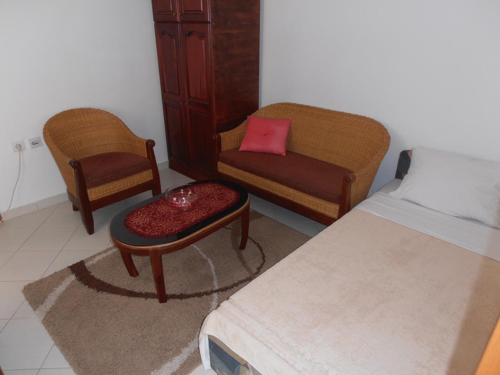 Apartmani Zeljko Vujovic Budva Exterior foto